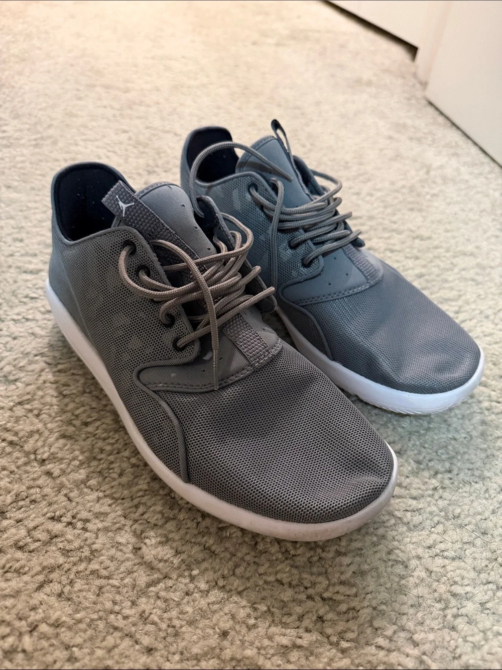 Men's Gray Casual Mesh Lace-Up Sneakers
